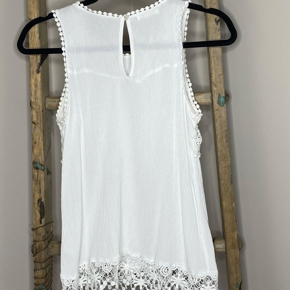 Tank Top - Picture 4 of 5